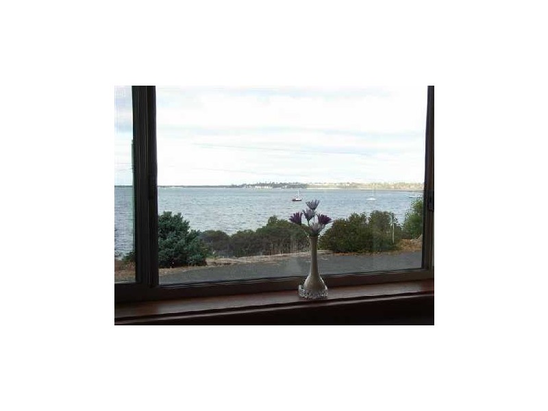 327  Binalong Bay Road, St Helens TAS 7216