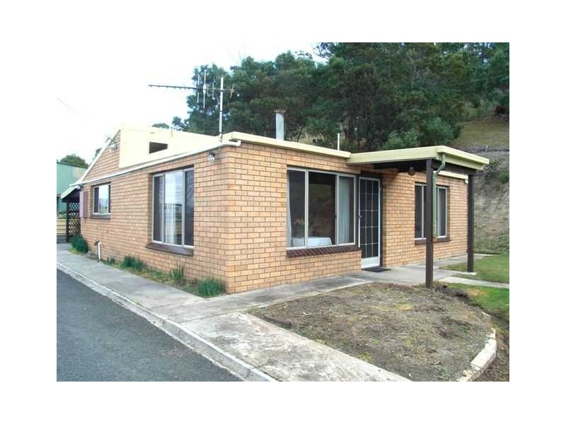 327  Binalong Bay Road, St Helens TAS 7216