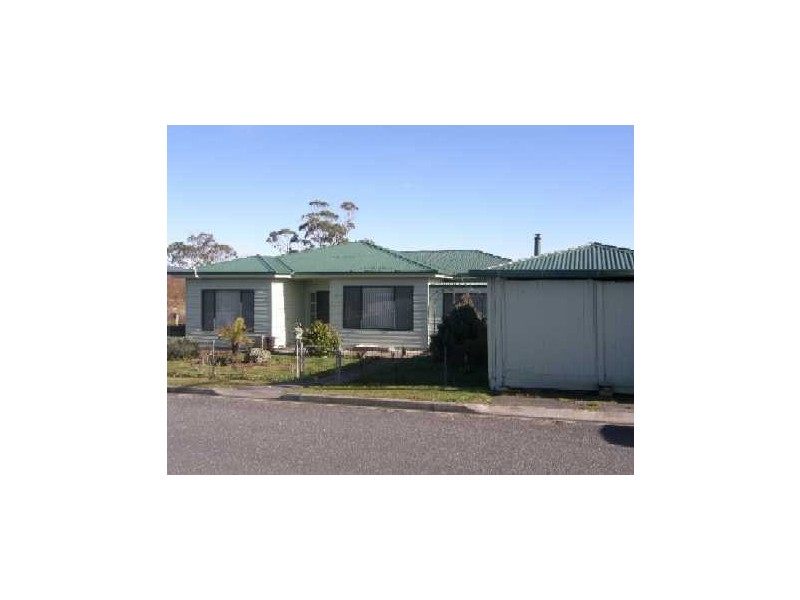 26 Clive Street, St Marys TAS 7215