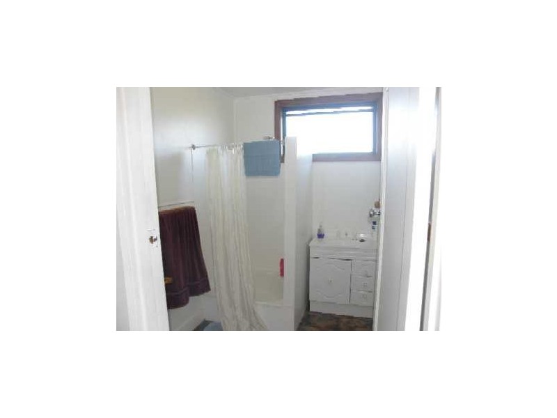 26 Clive Street, St Marys TAS 7215