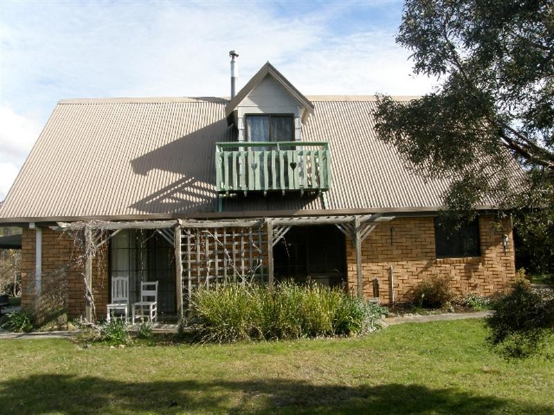 117 Eastern Creek Road, Upper Scamander TAS 7215