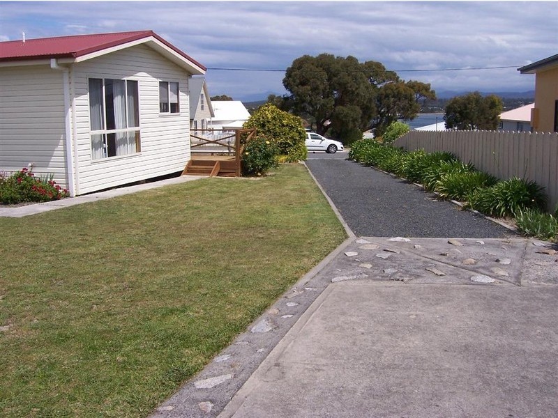 14 Akaroa Avenue, Akaroa TAS 7216