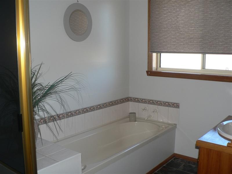 16 Cherrywood Drive, Scamander TAS 7215