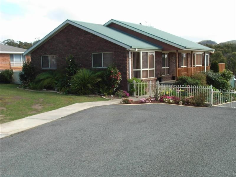 16 Cherrywood Drive, Scamander TAS 7215