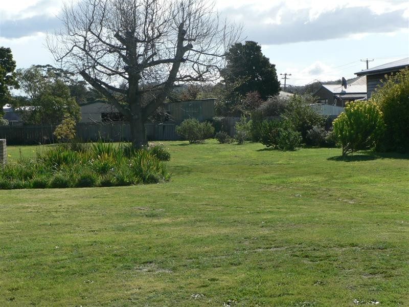 7 Grant Street, St Helens TAS 7216