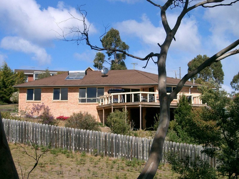 55 Erythos Grove, St Helens TAS 7216