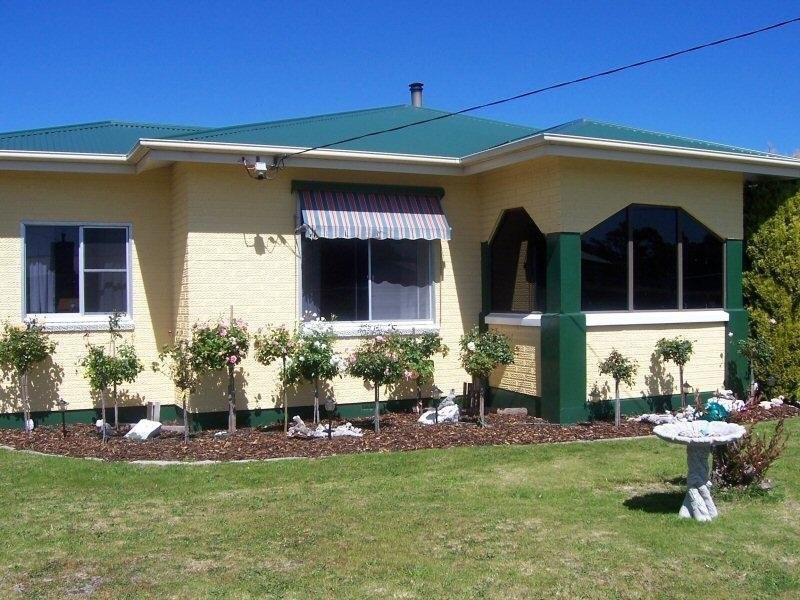 30 Cameron Street, St Helens TAS 7216