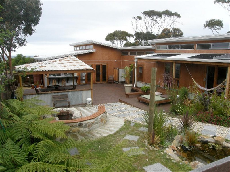 11 Targett Street, Scamander TAS 7215