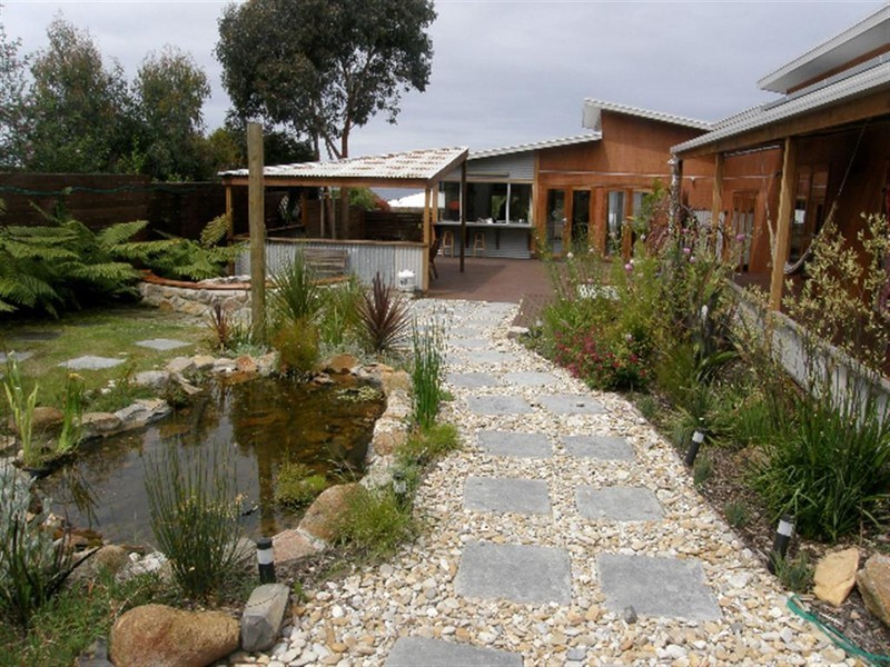 11 Targett Street, Scamander TAS 7215