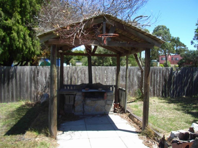 11 Reserve Street, Binalong Bay TAS 7216