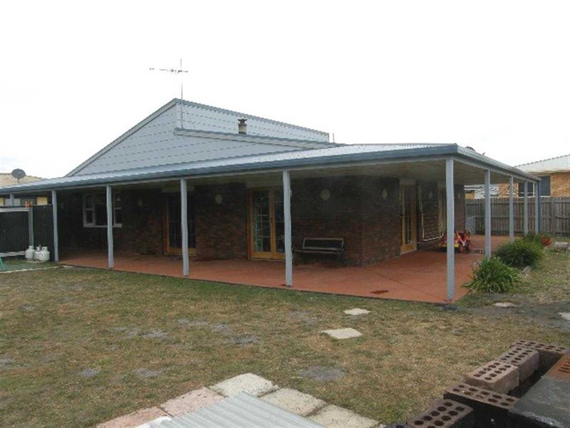 13 Annie Street, St Helens TAS 7216
