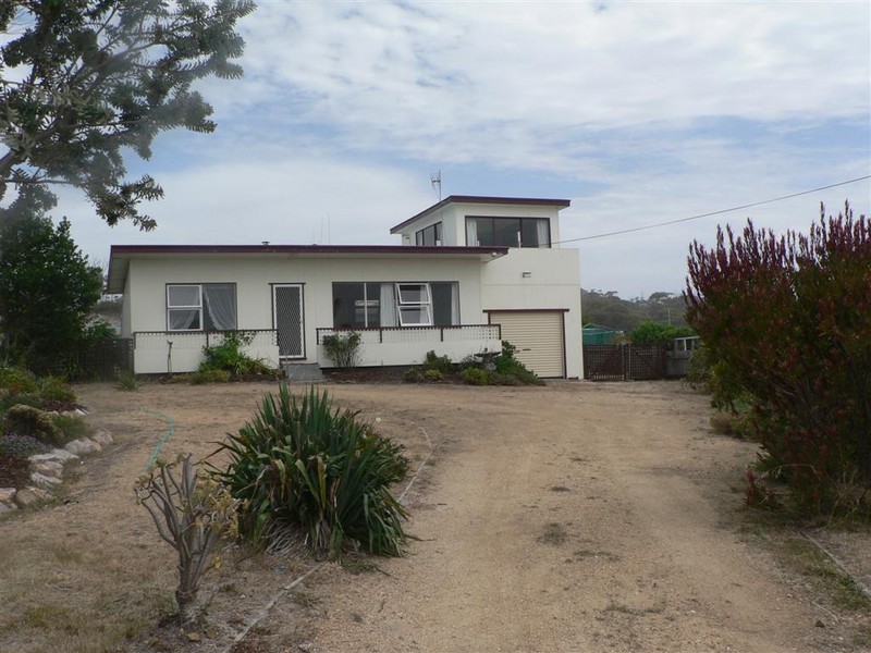 20 Scamander Avenue, Scamander TAS 7215