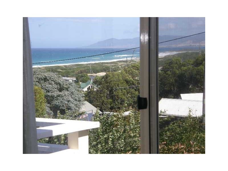 3 Charles Street, Beaumaris TAS 7215