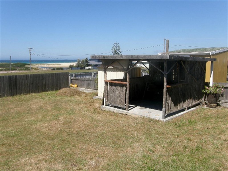 133 Scamander Avenue, Scamander TAS 7215