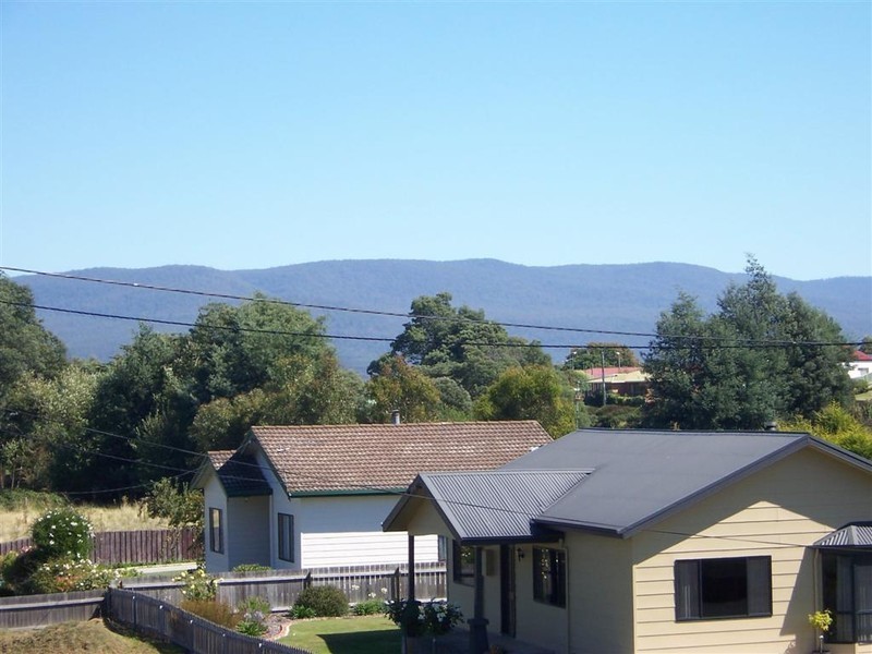 3 The Flat, St Marys TAS 7215