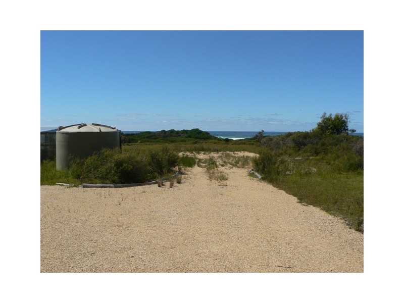 Tasman Highway, Chain Of Lagoons TAS 7215