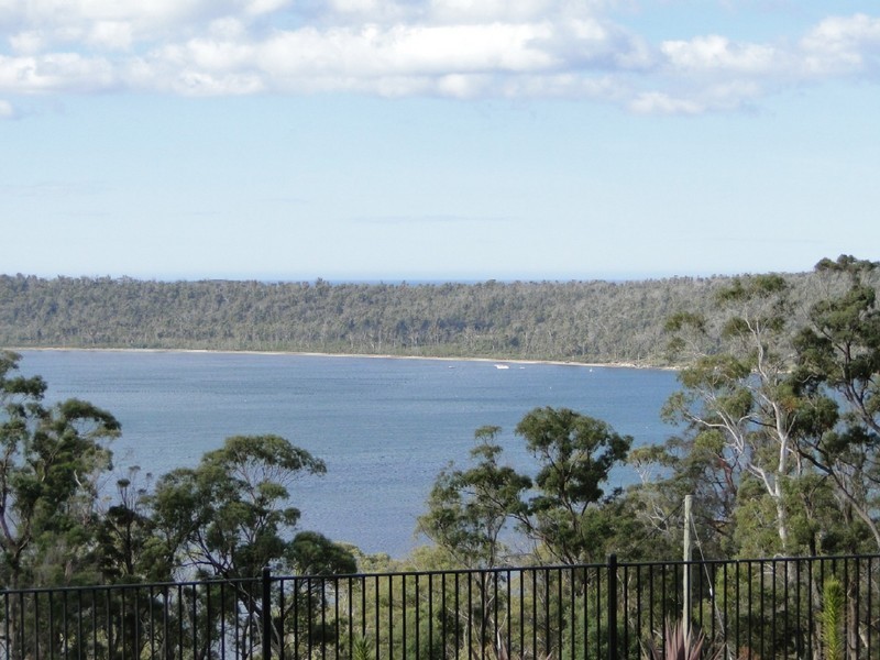 369 Binalong Bay Road, St Helens TAS 7216