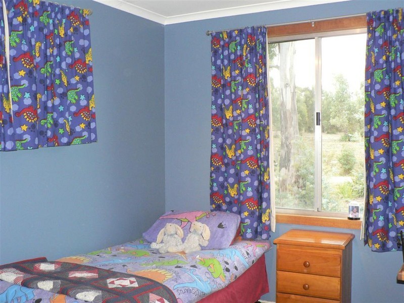 13 Upper Scamander Road, Scamander TAS 7215