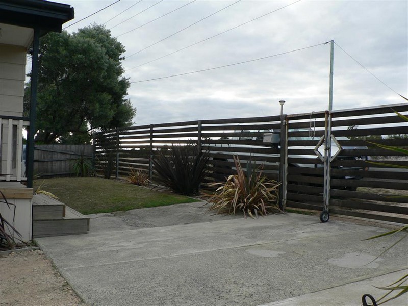 13 Upper Scamander Road, Scamander TAS 7215