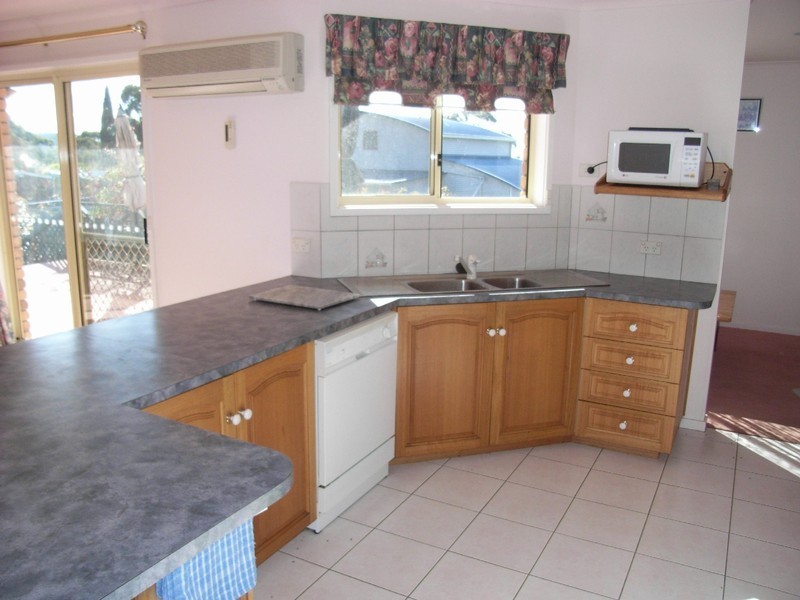 25 Pacific Drive, Binalong Bay TAS 7216