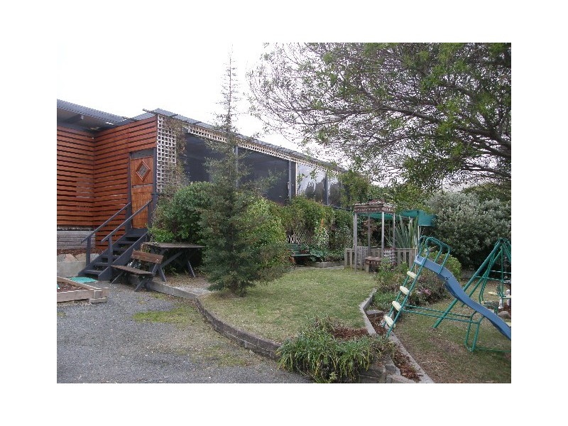 20 Lawry Heights, St Helens TAS 7216
