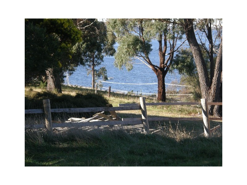 8 Idas Court, St Helens TAS 7216