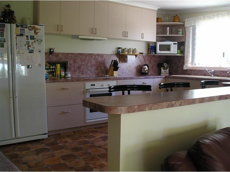 137 Scamander Avenue, Scamander TAS 7215