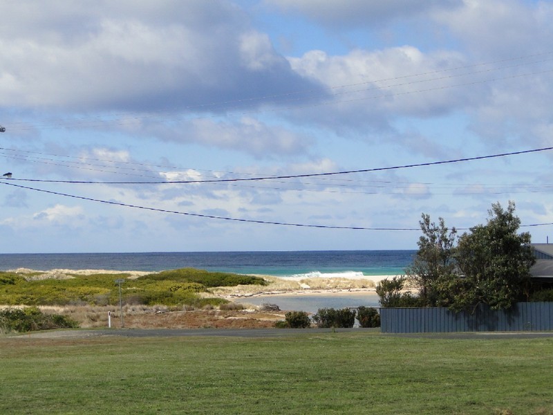 137 Scamander Avenue, Scamander TAS 7215