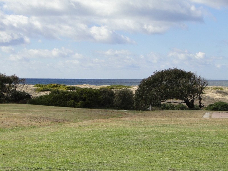 137 Scamander Avenue, Scamander TAS 7215