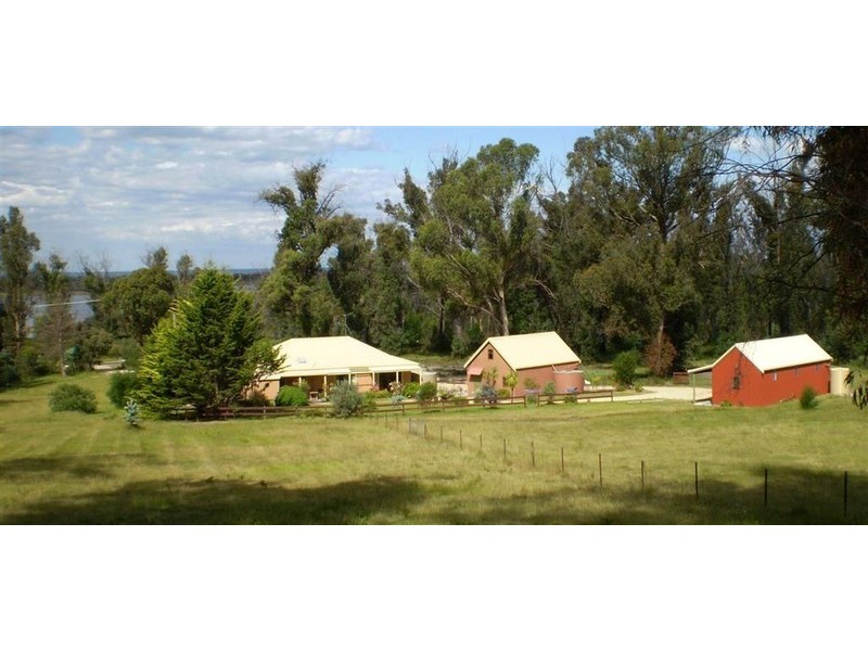 23131 Tasman Highway, Scamander TAS 7215