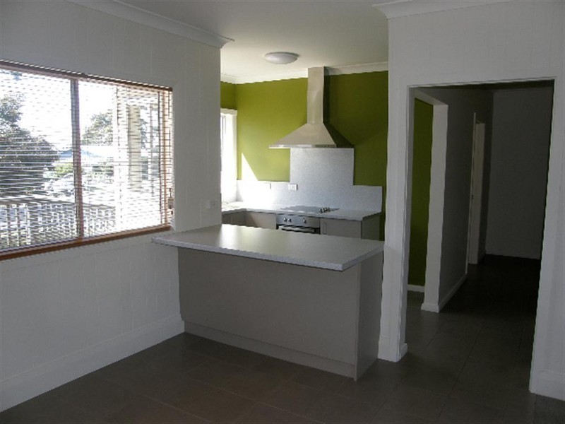 2 Highcrest Avenue, Binalong Bay TAS 7216