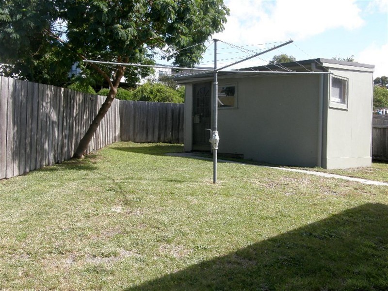 2 Highcrest Avenue, Binalong Bay TAS 7216