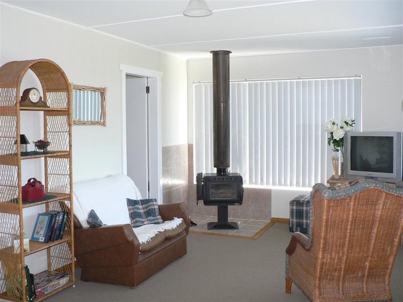 28 Halcyon Grove, St Helens TAS 7216