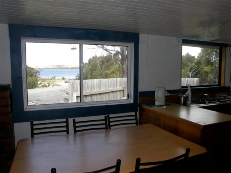 2 Boronia Street, Ansons Bay TAS 7216