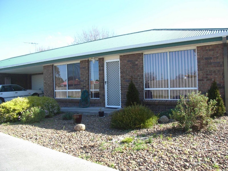 2/42 Quail Street, St Helens TAS 7216