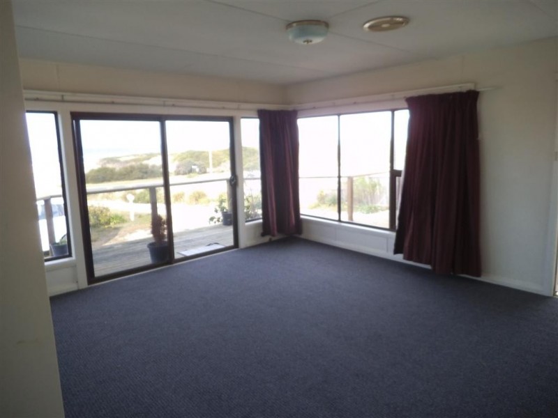 279 Tasman Highway, Beaumaris TAS 7215