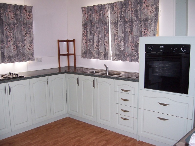 83 Scamander Avenue, Scamander TAS 7215