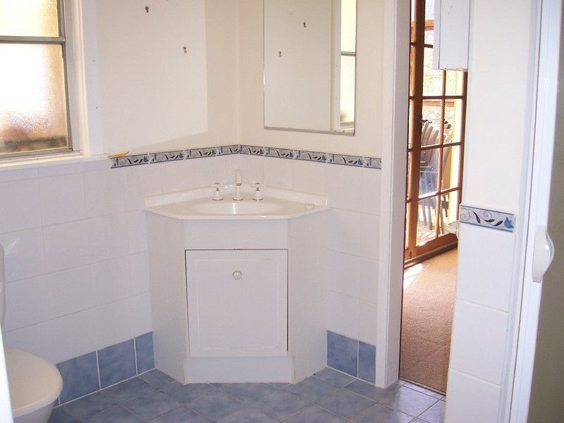 33 Main Road, St Marys TAS 7215