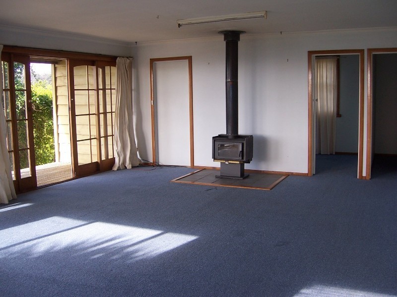 25 Treloggen Drive, Binalong Bay TAS 7216