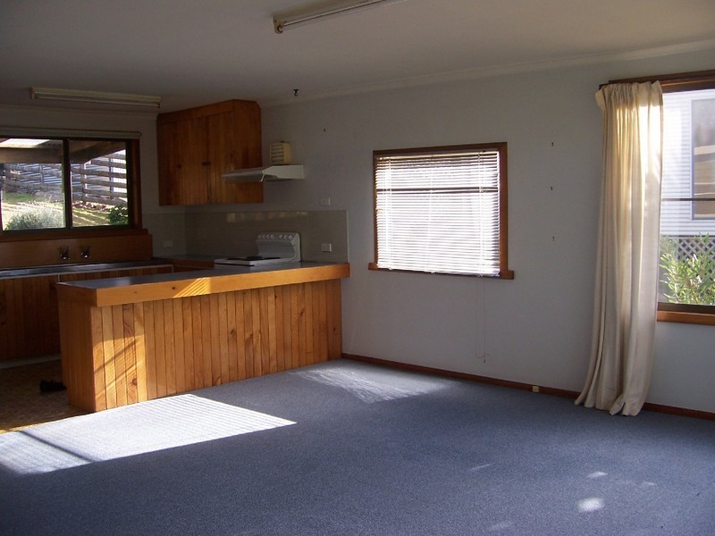 25 Treloggen Drive, Binalong Bay TAS 7216