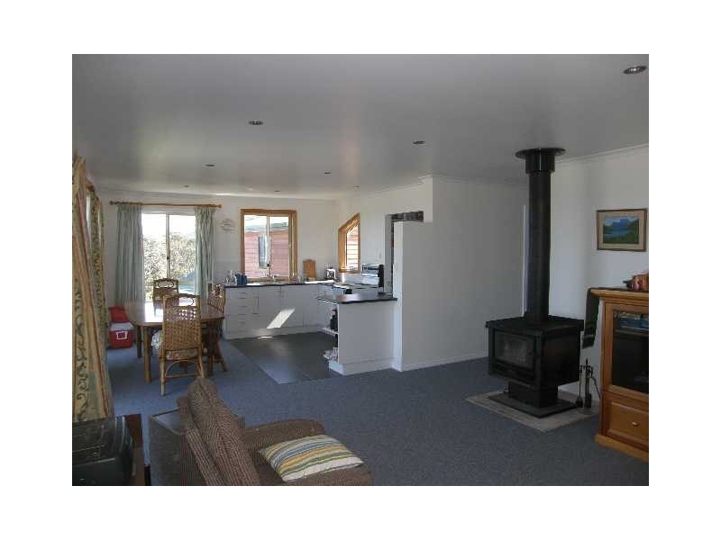 3 Charles Street, Beaumaris TAS 7215