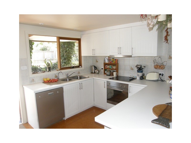 2 Lagoon Esplanade, Scamander TAS 7215