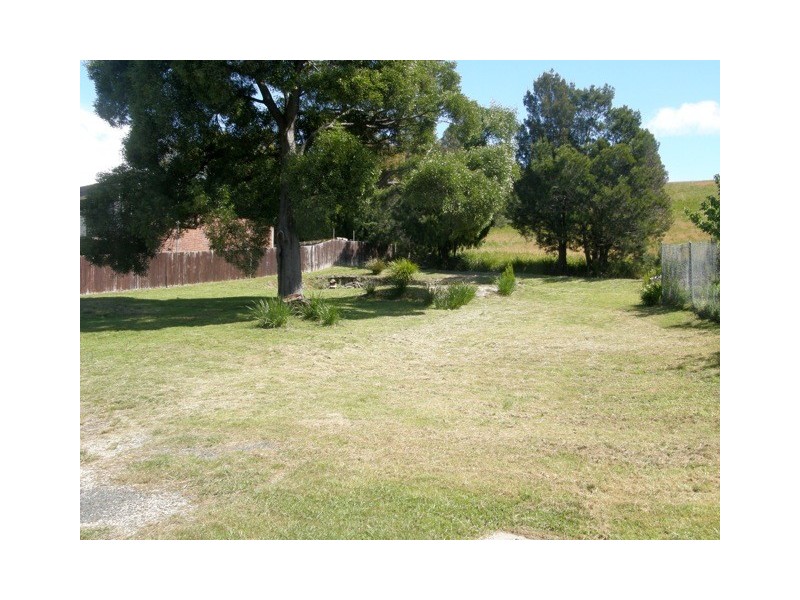 32 Halcyon Grove, St Helens TAS 7216