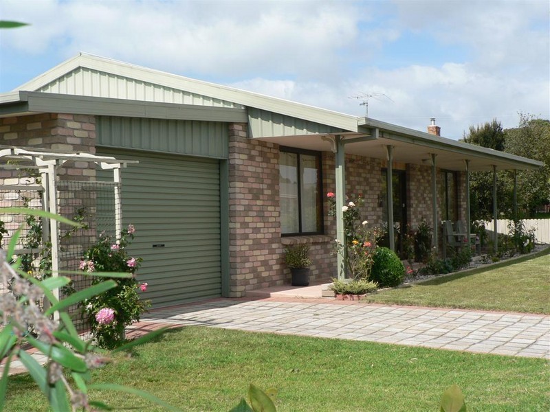 2 Medea Street, St Helens TAS 7216