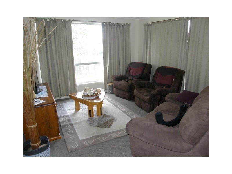 10 Groom Street, St Marys TAS 7215