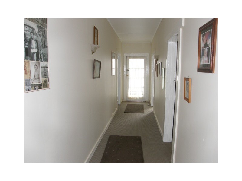 10 Groom Street, St Marys TAS 7215