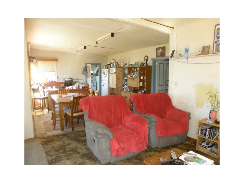 12 Hilltop Drive, Binalong Bay TAS 7216