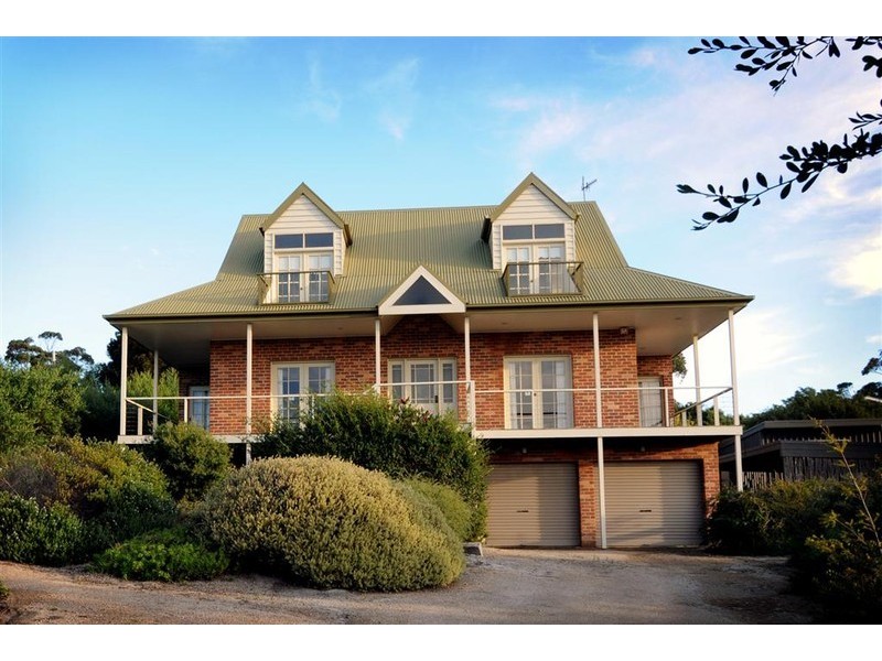 1 Wedge Court, Binalong Bay TAS 7216