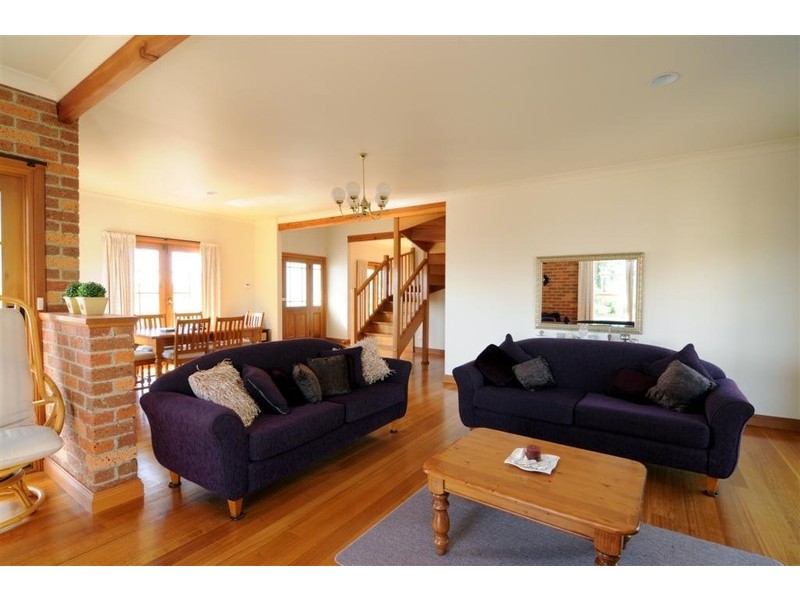 1 Wedge Court, Binalong Bay TAS 7216