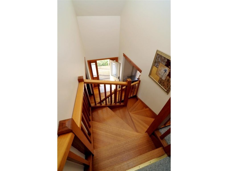 1 Wedge Court, Binalong Bay TAS 7216